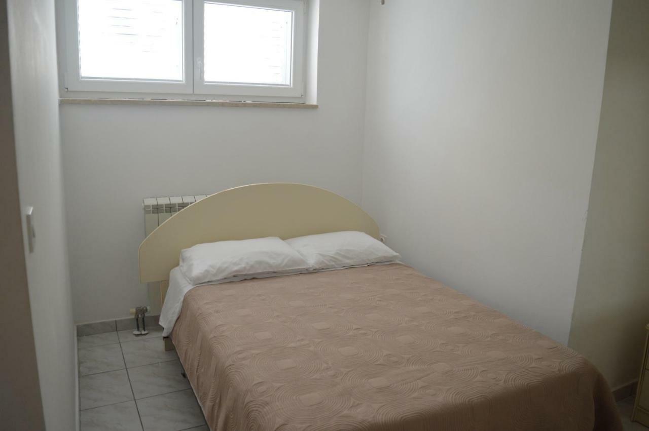 Charlie Apartment Krk Town